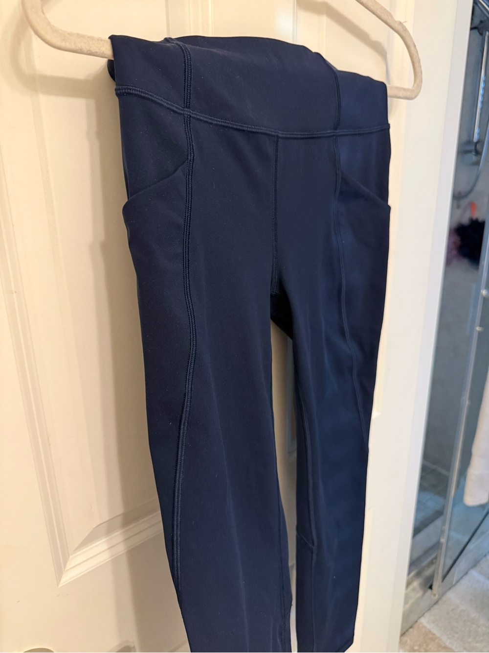 Lululemon cropped leggings